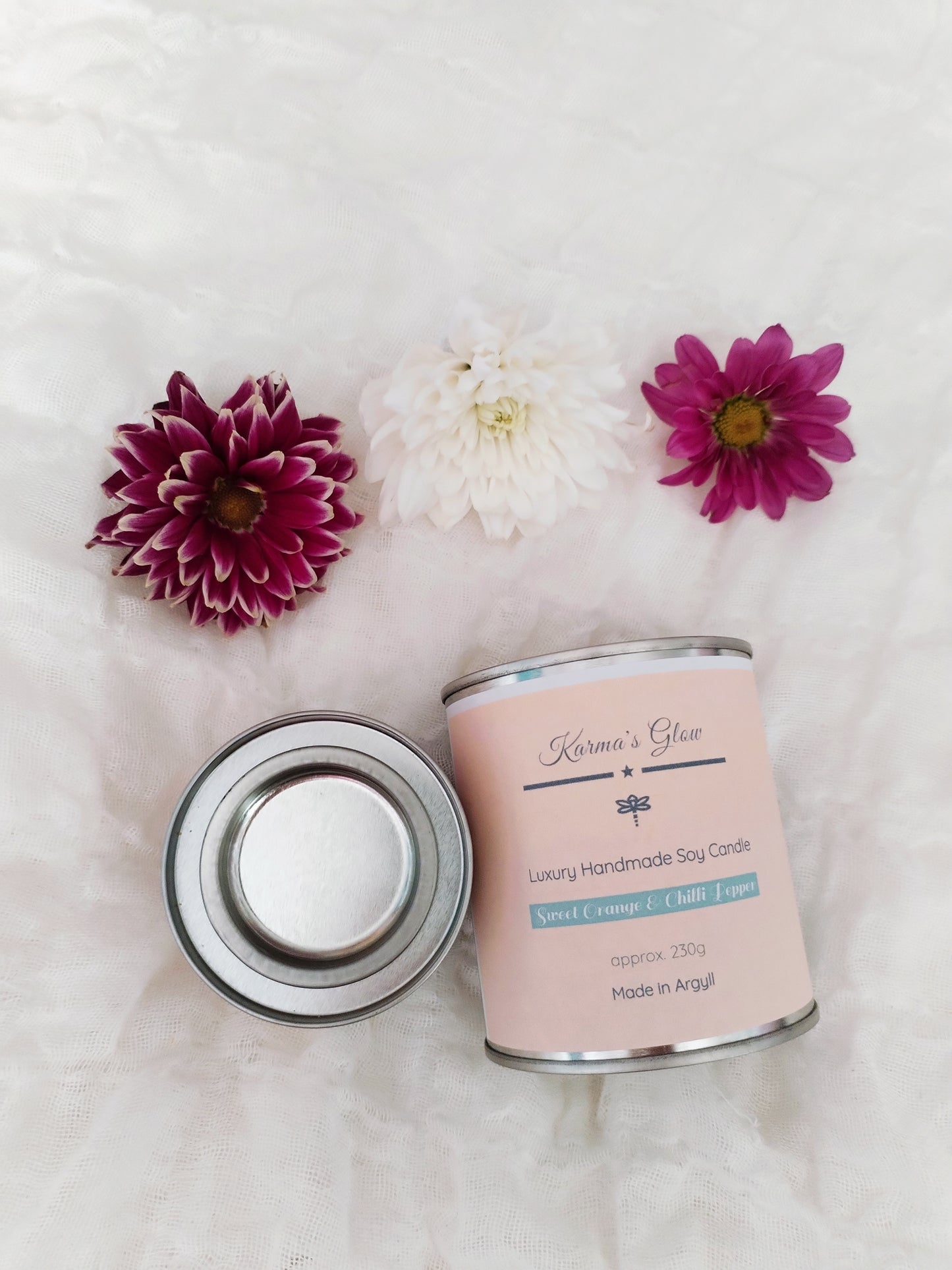 Scented Candle - Luxury Fragrance - Soy Wax - Large Candle Tin - Sweet Orange & Chilli Pepper - 230g approx. - Vegan